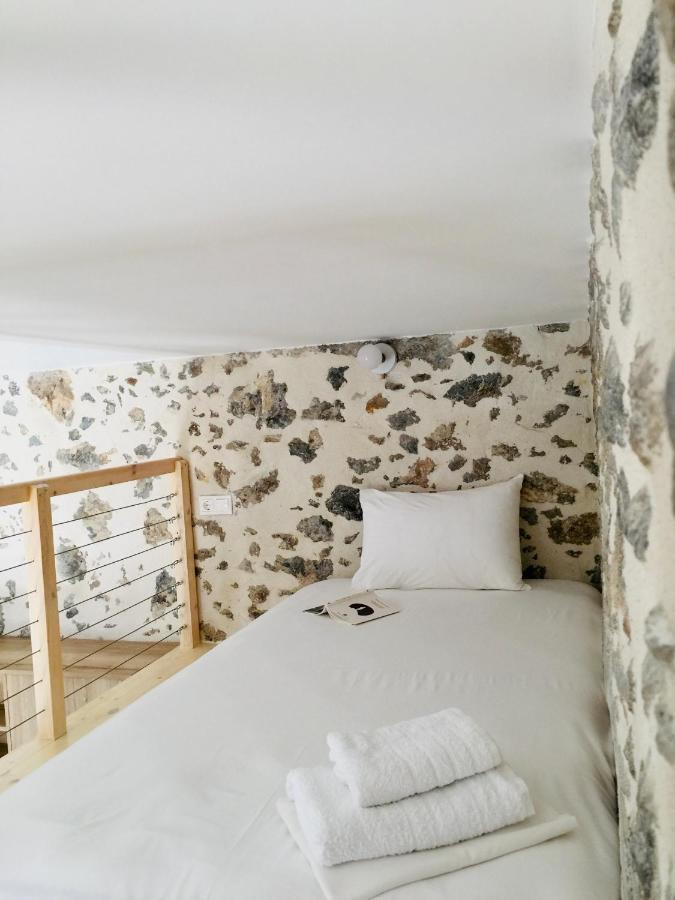 Mirthia Apartments ปลาเกียส ภายนอก รูปภาพ