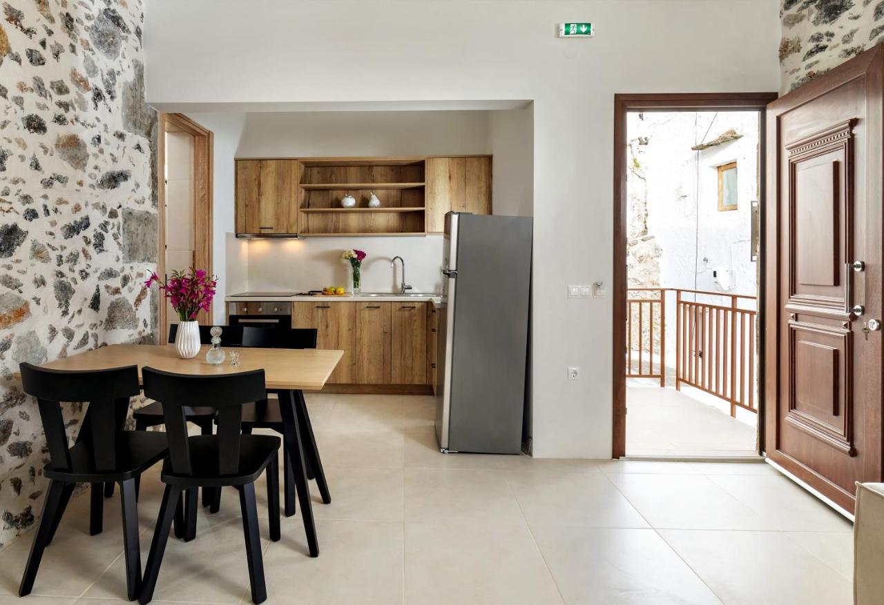 Mirthia Apartments ปลาเกียส ภายนอก รูปภาพ