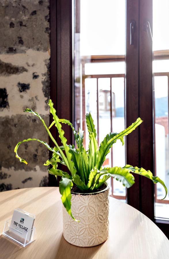 Mirthia Apartments ปลาเกียส ภายนอก รูปภาพ