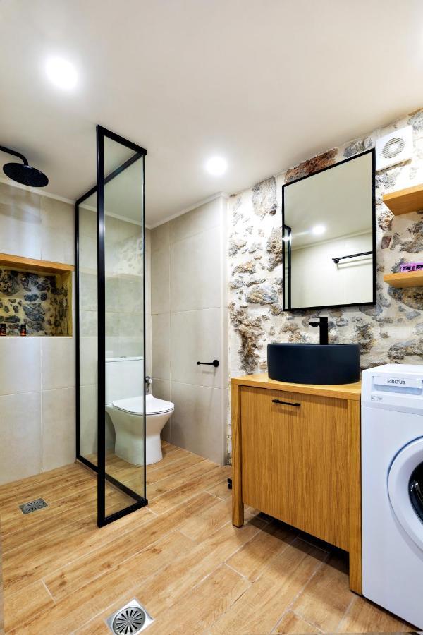 Mirthia Apartments ปลาเกียส ภายนอก รูปภาพ